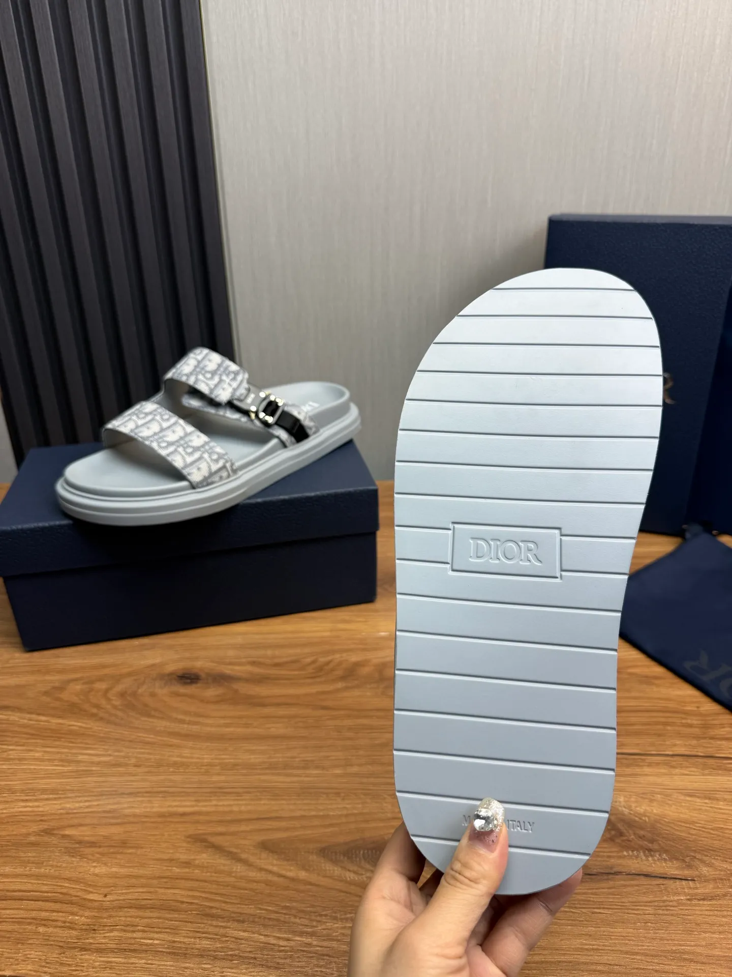 Men's shoes 300💰 Dior. Men's slippers🩴 Official website 1:1 production 38-45 size 45 46 🉑️Customized original material shipped✅